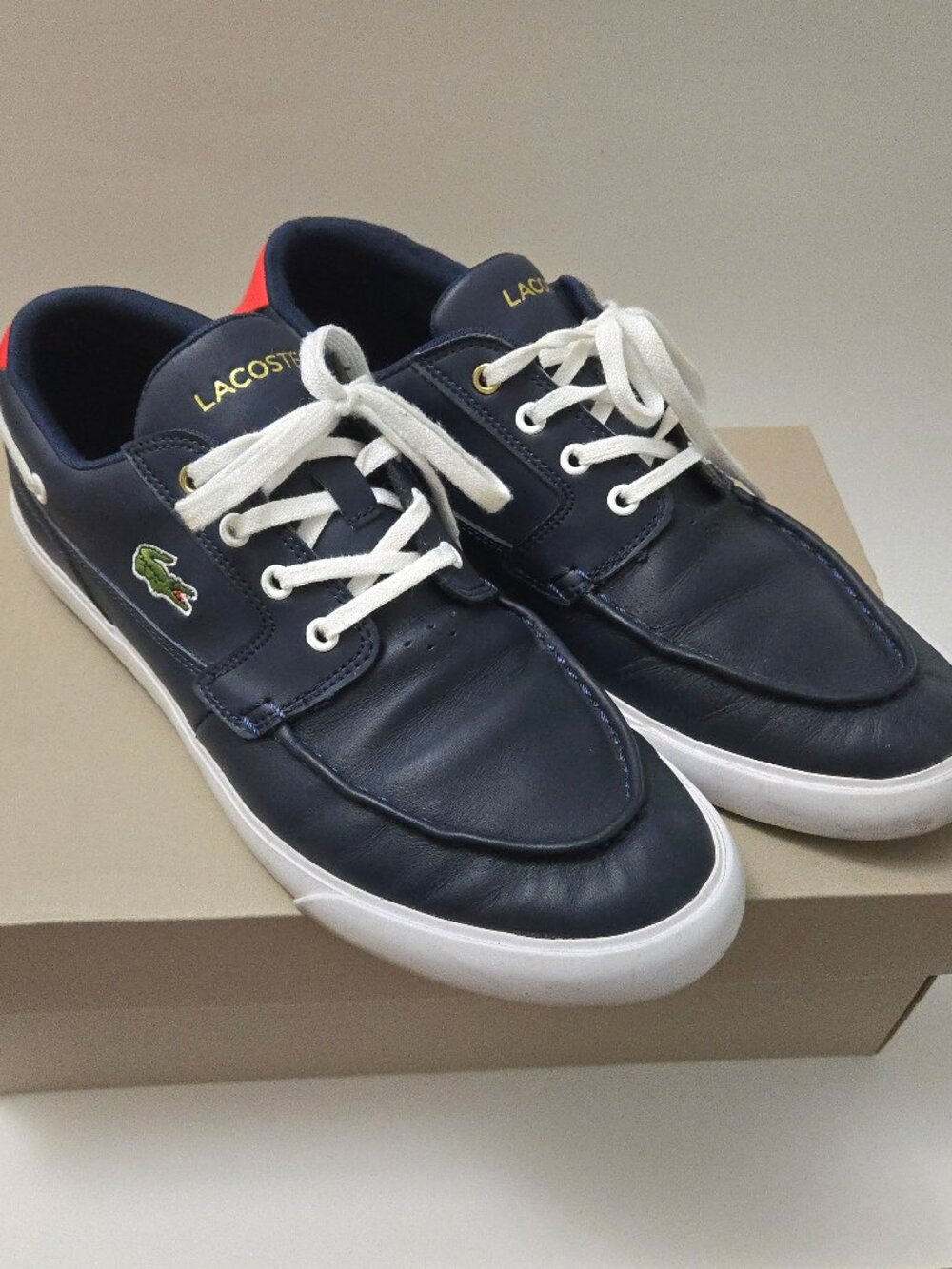 Men shoes lacoste